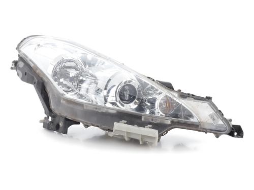 Used Right headlight Right headlight PEUGEOT 4007 (VU_, VV_) 2.2 HDi (156 hp) 40034247 40034247