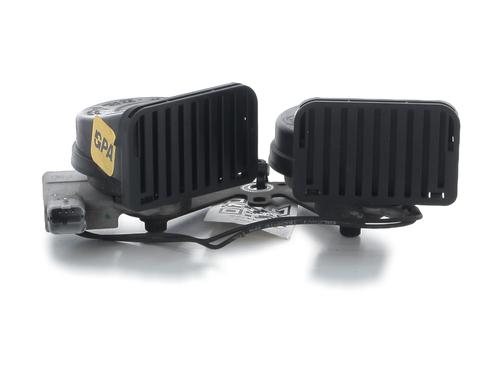 horn-renault-laguna-iii-bt01-2007-2008-2009-2010-2011-2012-2013-2014-2015-32333842 main image