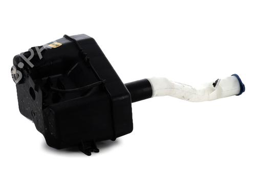 Used Windscreen washer tank Windscreen washer tank KIA SPORTAGE II (JE_, KM_) 2.0 CRDi (140 hp) 33733006 33733006