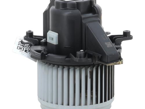 Heater blower motor PEUGEOT 5008 II (MC_, MJ_, MR_, M4_) 1.5 BlueHDi 130 (MCYHZJ, MCYHZR, MCYHZX) | BP27603583M62 
