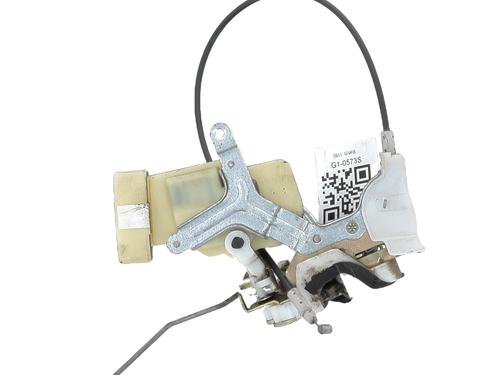 Used Front right lock TOYOTA YARIS (_P1_) 1.3 (SCP12_, SCP13_, SCP12R, SCP13R) (87 hp) 31661540