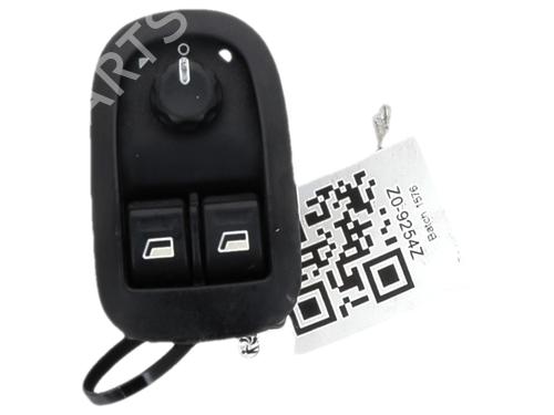 Venstre fortil elrude kontakt Venstre fortil elrude kontakt PEUGEOT 306 Hatchback (7A, 7C, N3, N5) 1.6 (90 hp) 39764238 39764238