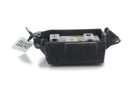 fuse-box-renault-clio-iii-br01-cr01-2005-2006-2007-2008-2009-2010-2011-2012-2013-2014-32039790 main image