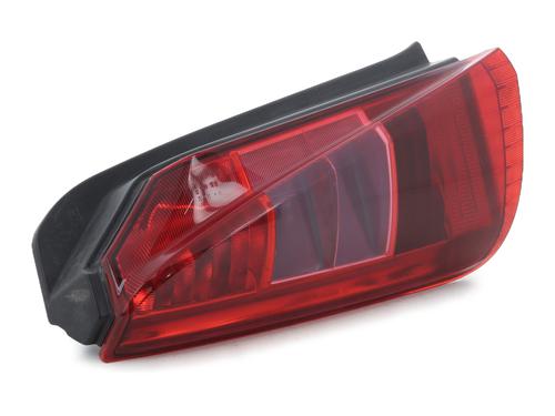 Piloto trasero izquierdo LANCIA MUSA (350_) 1.9 D Multijet (350.AXC1A) | BP30799819C34