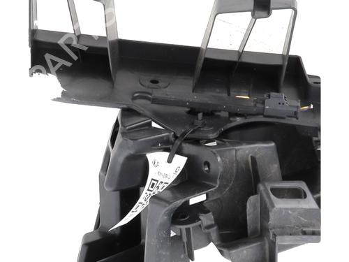 Supporto del paraurti posteriore PEUGEOT 208 II (UB_, UP_, UW_, UJ_) 1.2 Hybrid 100 (101 hp) 30827118