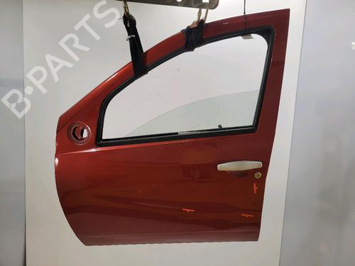 Used Left front door DACIA SANDERO 1.5 dCi (88 hp) 26917713