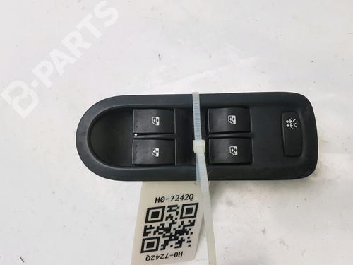 Used Left front window switch Left front window switch RENAULT SCÉNIC II (JM0/1_) 1.6 (JM0C, JM0J, JM1B) (113 hp) 11122045 11122045