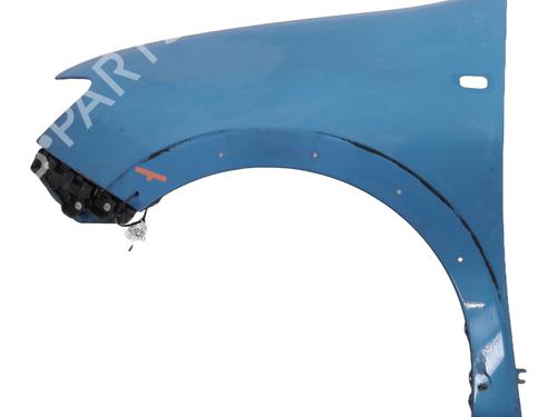 left-front-fenders-dacia-sandero-ii-2012-32460575 main image