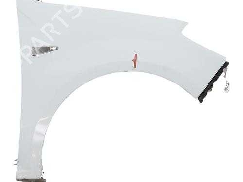 right-front-fenders-dacia-sandero-2008-38741657 main image