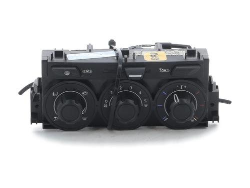 Comando clima CITROËN C3 II (SC_) 1.4 (73 hp) 32152915