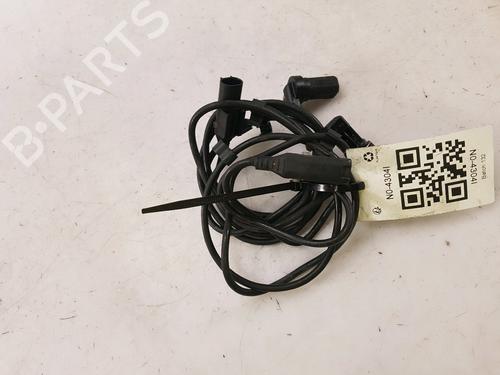 Tailgate lift support TOYOTA COROLLA Hatchback (_E21_, _EA1_, _EH1_) 1.8 Hybrid (ZWE211, ZWE219) 6896002200