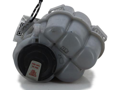 Used Expansion tank AUDI A4 B9 Avant (8W5, 8WD) S4 TDI Mild Hybrid quattro (347 hp) 29265482
