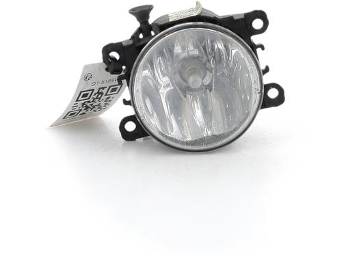 right-front-fog-light-renault-megane-iv-hatchback-b9amn_-2015-37086946 main image