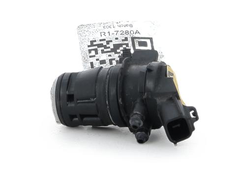 washer-pump-mazda-3-saloon-bk-1999-2000-2001-2002-2003-2004-2005-2006-2007-2008-2009-36512412 main image