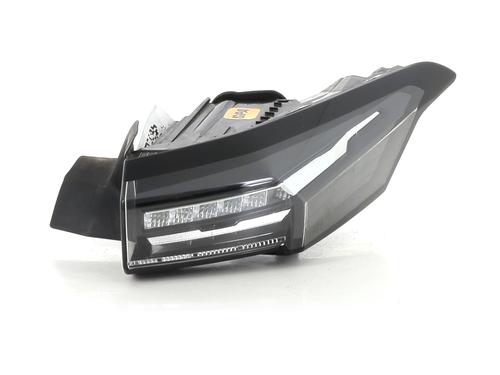 Right taillight PEUGEOT 308 III (FB_, FH_, FP_, F3_, FM_) PureTech 130 (FPHNSL, FPHNST) | BP29495819C35 