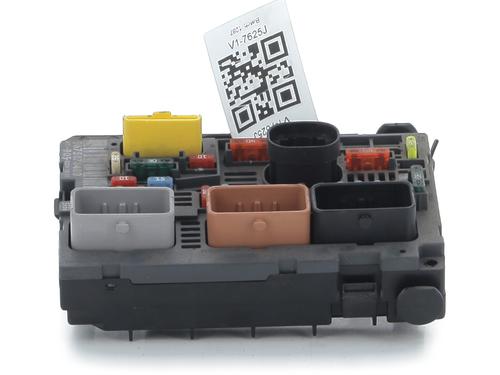 fuse-box-peugeot-308-sw-i-4e_-4h_-2007-2008-2009-2010-2011-2012-2013-2014-32460246 main image