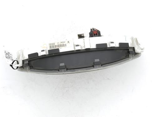 Used Instrument cluster CHRYSLER VOYAGER IV (RG, RS) 2.5 CRD (141 hp) 16345845