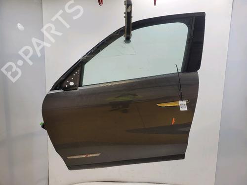 Used Left front door DS DS 3 / DS 3 CROSSBACK (UR_, UC_, UJ_) 1.2 PureTech 130 (URHNSS) (131 hp) 31304323