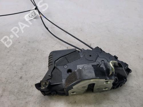 Used Front right lock TOYOTA YARIS (_P9_) 1.4 D-4D (NLP90_, NLP90R) (90 hp) 27917739