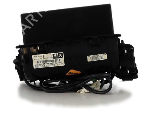 Display PEUGEOT 5008 (0U_, 0E_) 1.6 BlueHDi 120 | BP29930585C48