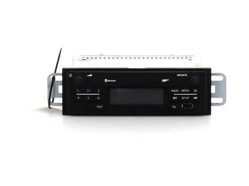 radio-renault-trafic-iii-van-fg_-2014-26038905 main image