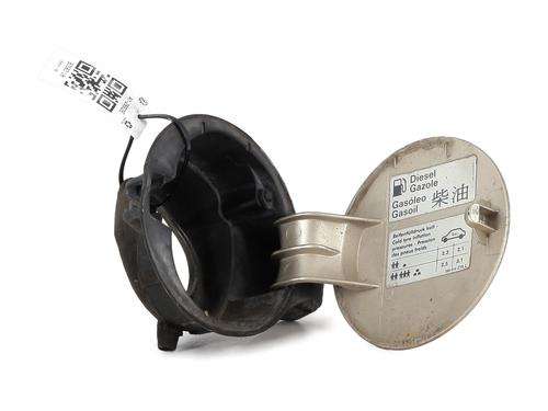 Używane Klapa wlewu paliwa VW PASSAT B5.5 Variant (3B6) 1.9 TDI (130 hp) 31141667