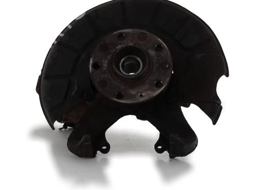 Used Left front steering knuckle Left front steering knuckle VW GOLF VI (5K1) 1.6 TDI (105 hp) 33446375 33446375