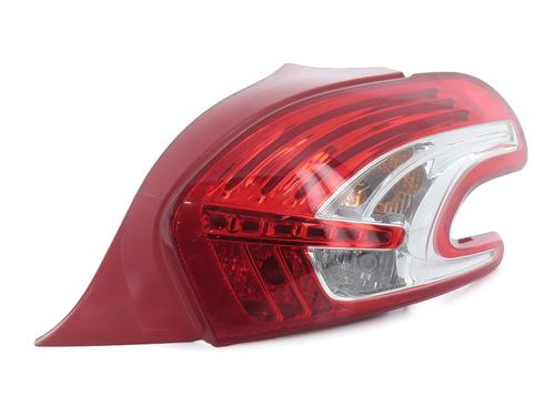 Right taillight PEUGEOT 208 I (CA_, CC_) 1.2 VTI 82 | BP32378791C35