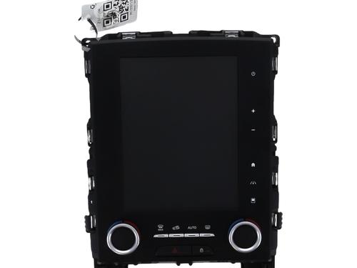 Used Display monitor RENAULT MEGANE IV Hatchback (B9A/M/N_) 1.5 dCi 110 (B9A3) (110 hp) 29762265