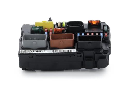 Used Fuse box Fuse box 36487414 36487414