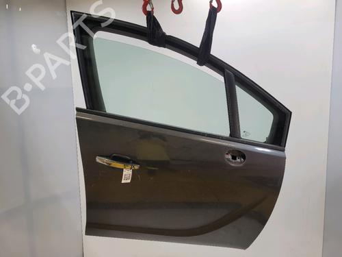 Used Right front door OPEL MERIVA B MPV (S10) 1.7 CDTI (75) (110 hp) 29517934