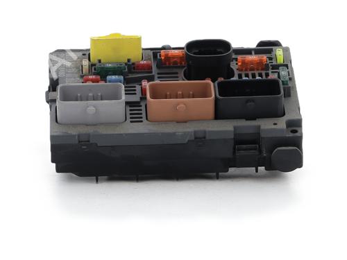 Used Fuse box Fuse box PEUGEOT PARTNER Box Body/MPV 1.6 HDi (75 hp) 36373317 36373317