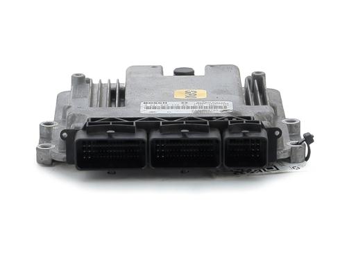 Used Engine control unit (ECU) Engine control unit (ECU) RENAULT CLIO IV (BH_) 1.5 dCi 75 (75 hp) 33332390 33332390