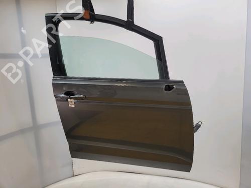 Used Right front door VW TOURAN (5T1) 1.6 TDI (115 hp) 30449807