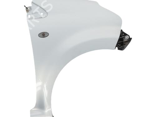 Used Right front fenders Right front fenders TOYOTA AYGO (_B1_) 1.0 (KGB10_, KGB10R) (68 hp) 36252618 36252618