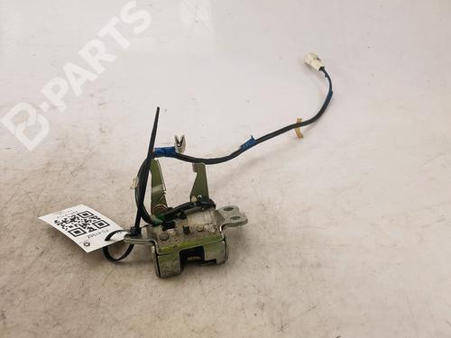 Tailgate lock TOYOTA YARIS (_P1_) 1.4 D-4D (NLP10_) (75 hp) 12124178