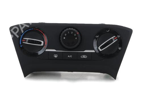 AC-Styringsenhed/Manøvreenhed HYUNDAI i20 II (GB, IB) 1.2 (84 hp) 29171881