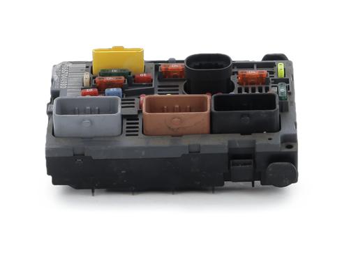 fuse-box-citroen-c5-iii-rd_-2008-2009-2010-2011-2012-2013-2014-2015-2016-2017-37483245 main image