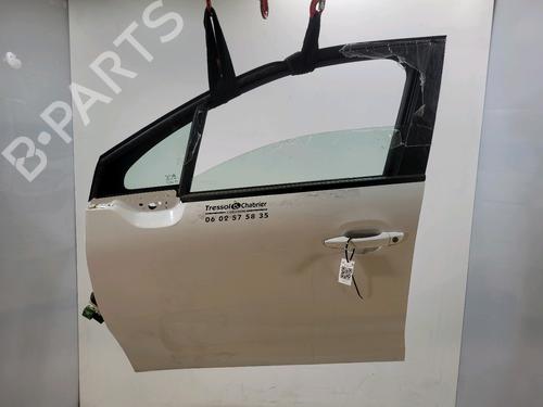 Dør venstre fortil CITROËN C3 III (SX) 1.5 BlueHDi 100 (SXYHYP, SXYHTU) (102 hp) 31142422