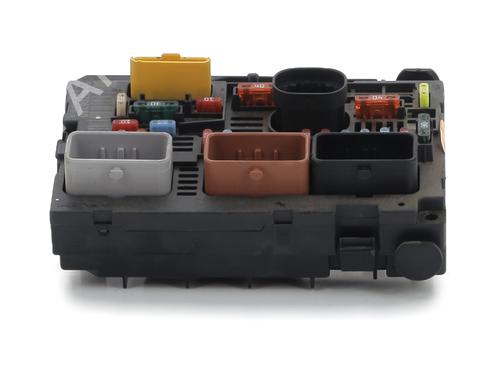 Used Fuse box CITROËN BERLINGO Box Body/MPV (B9) 1.6 HDi 75 (75 hp) 29964281