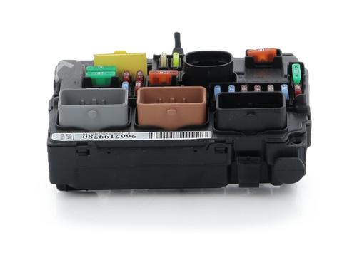 Used Fuse box Fuse box 36512838 36512838