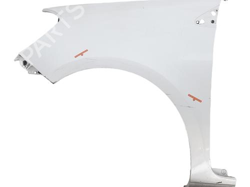 Used Left front fenders RENAULT CLIO III (BR0/1, CR0/1) [2005-2014]  32401428