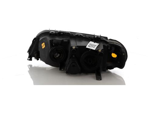 Right headlight BMW X5 (E53) 3.0 d | BP18454560C29 