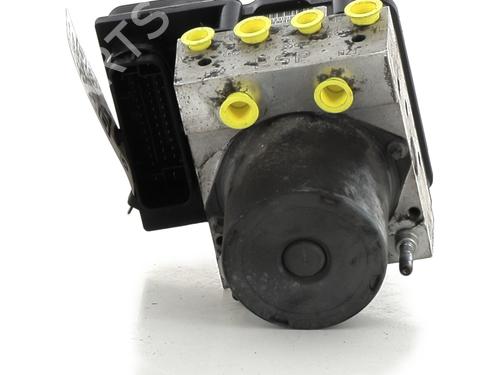 Used ABS pump AUDI A4 B7 Avant (8ED) 1.9 TDI (116 hp) 29470812