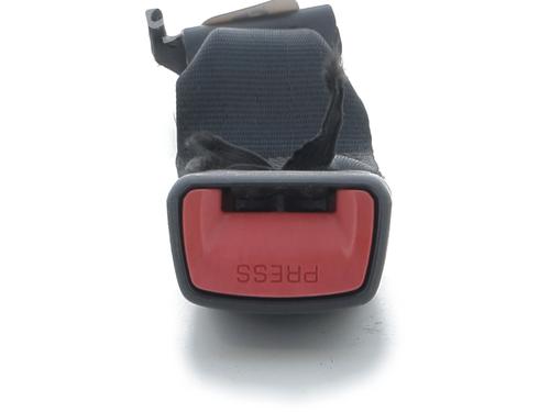 Used Seat buckle TOYOTA YARIS (_P9_) 1.3 VVT-i (SCP90_, SCP90R) (87 hp) 31797714