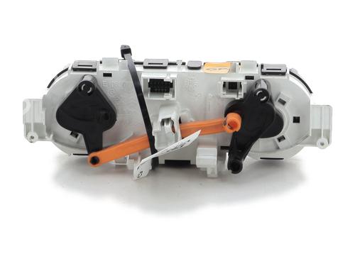 Climate control PEUGEOT 208 I (CA_, CC_) 1.2 VTi 68 / PureTech 68 | BP23535747I5 