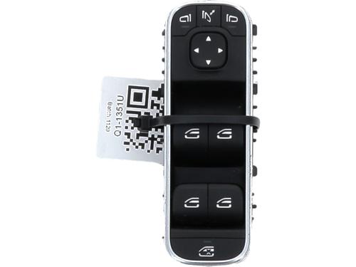 Używane Przełącznik szyby przedniej lewej MERCEDES-BENZ A-CLASS (W177) A 220 d (177.014) (190 hp) 30118916