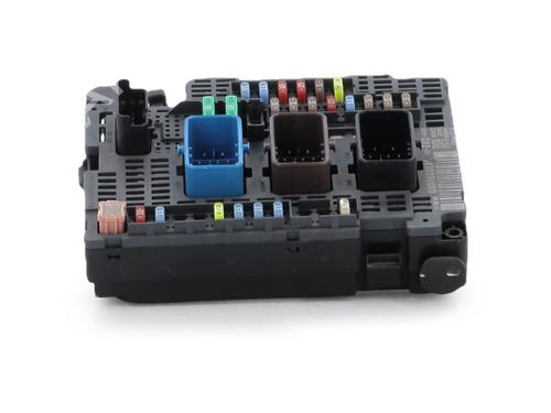 Used Fuse box Fuse box 37281427 37281427