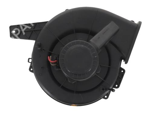Varmeblæser VW FOX Hatchback (5Z1, 5Z3, 5Z4) 1.4 TDI (70 hp) 31373227