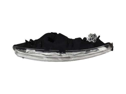 Used Left daytime light Left daytime light 39498479 39498479